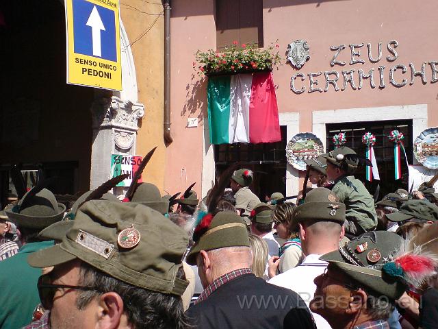 Adunata Alpini BAssano 2008 MK-300.JPG